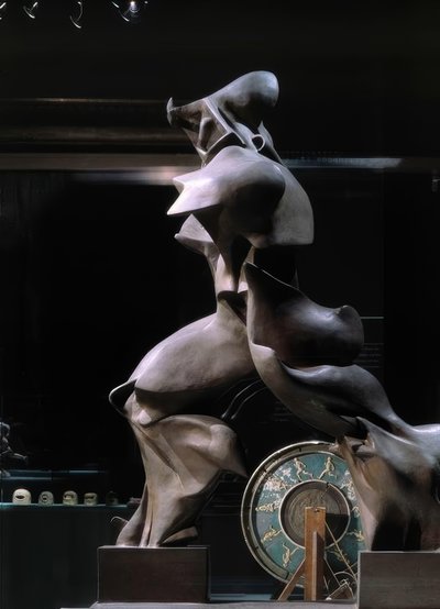 Unieke vormen van continuïteit in de ruimte door Umberto Boccioni